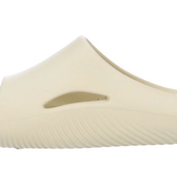 CROCS Classic LiteRide Slide in Cream